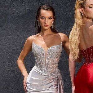 New Sheath Soft Satin Elegant Long Gown w/ Sweetheart Neck & Lace Up Back CD722